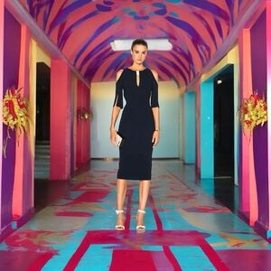 ROLAND MOURET Black & White “Keeling” Keyhole Slit-Sleeve Crepe Sheath Dress 4